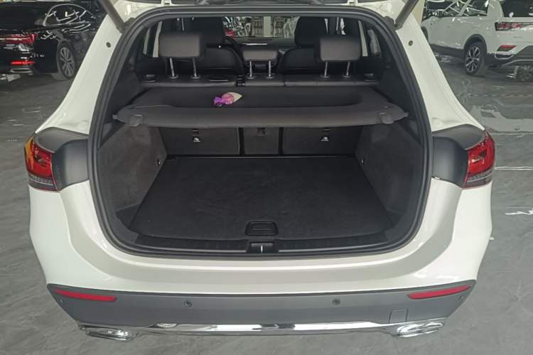 Used Mercedes-Benz GLA 2022 GLA 220 Trunk