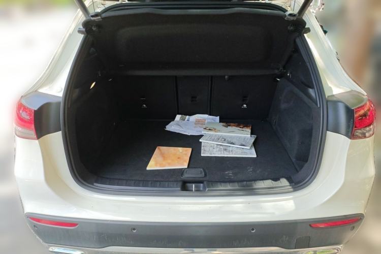 Used Mercedes-Benz GLA 2022 Facelifted GLA 200 Trunk