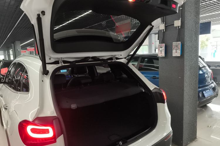 Used Mercedes-Benz GLA 2022 GLA 200 Trunk