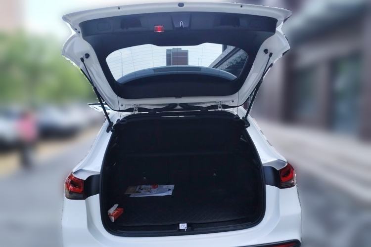 Used Mercedes-Benz GLA 2022 Second Facelift GLA 200 Trunk