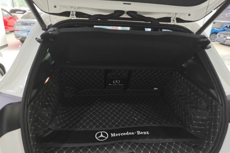Used Mercedes-Benz GLA 2022 Facelifted GLA 200 Trunk