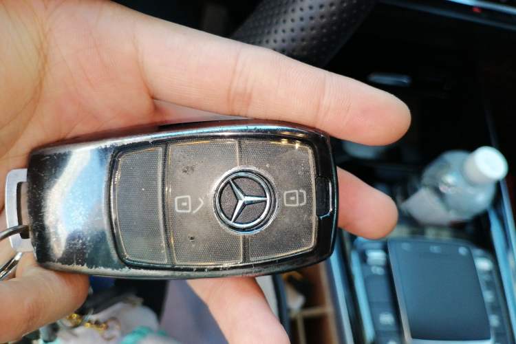 Used Mercedes-Benz GLA 2022 Second Facelift GLA 200 Vehicle Key