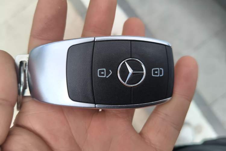 Used Mercedes-Benz GLA 2022 Second Facelift GLA 200 Vehicle Key