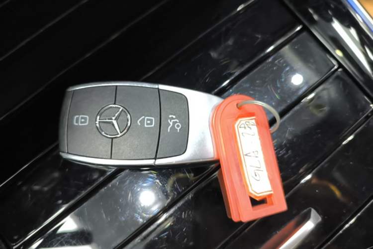 Used Mercedes-Benz GLA 2022 GLA 220 4MATIC Vehicle Key