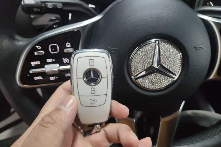 Used Mercedes-Benz GLA 2022 Second Facelift GLA 200 Vehicle Key