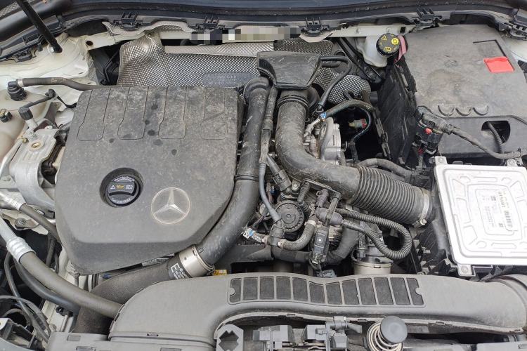 Used Mercedes-Benz GLA 2022 Second Facelift GLA 200 Engine Bay