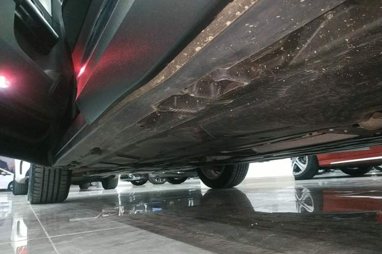 Used Mercedes-Benz GLA 2023 GLA 200 Left Side Sill