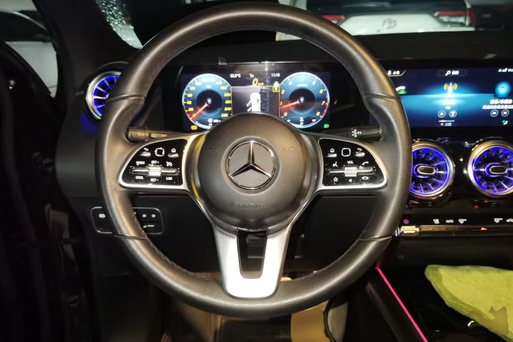 Used Mercedes-Benz GLA 2023 GLA 220 Steering Wheel