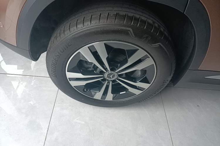 Used Mercedes-Benz GLA 2023 GLA 220 Right Rear Wheel Hub