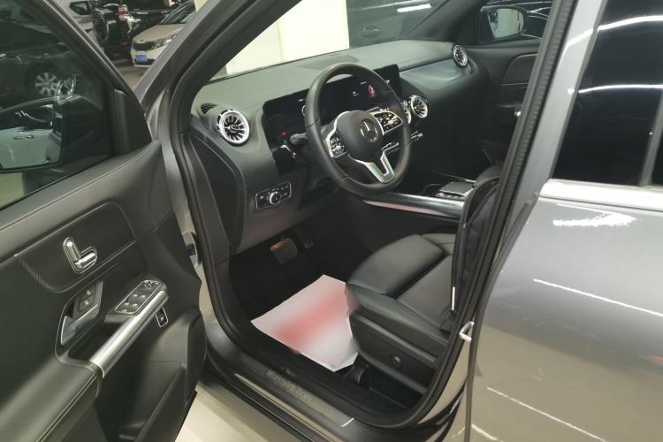 Used Mercedes-Benz GLA 2023 GLA 220 Left Front Seat