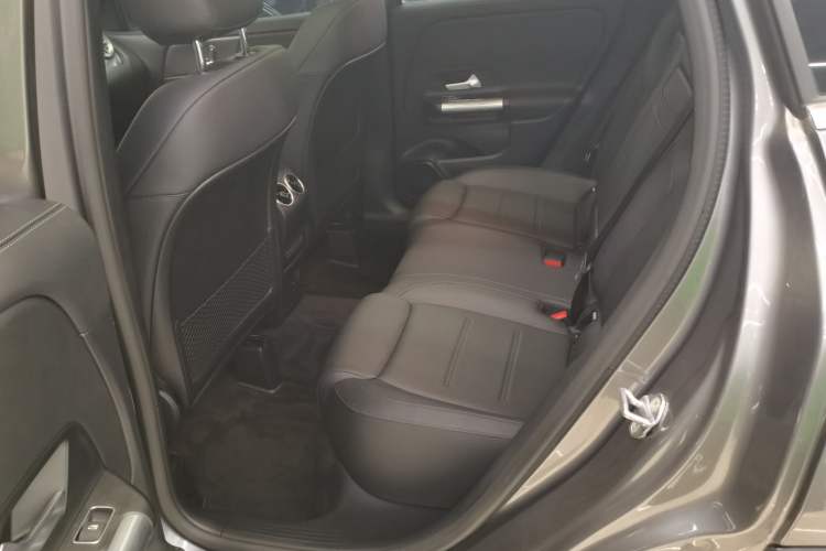 Used Mercedes-Benz GLA 2023 GLA 220 Left Rear Seat