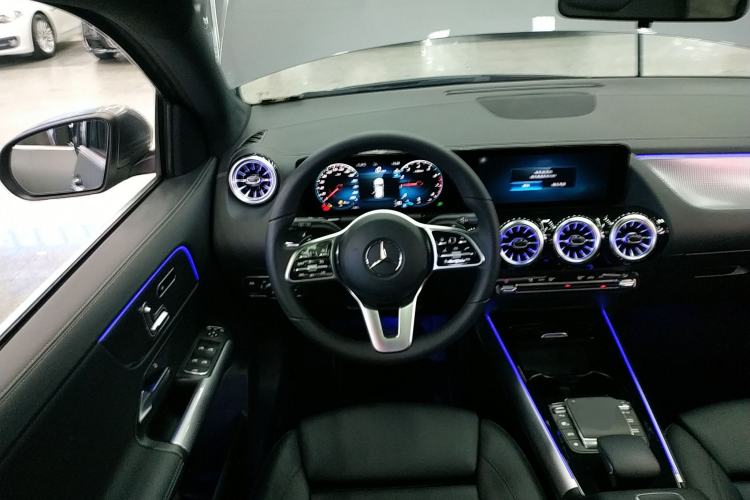 Used Mercedes-Benz GLA 2023 GLA 220 Steering Wheel