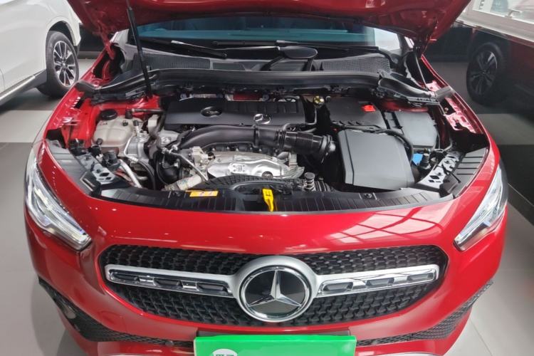 Used Mercedes-Benz GLA 2023 GLA 220 Engine Bay