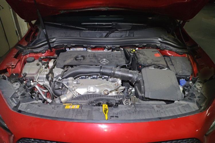 Used Mercedes-Benz GLA 2023 GLA 220 Engine Bay