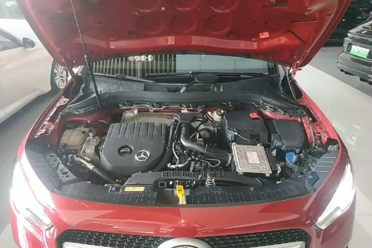 Used Mercedes-Benz GLA 2023 GLA 200 Engine Bay