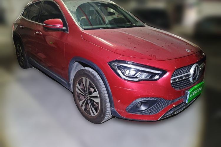Used Mercedes-Benz GLA 2023 GLA 220 Front Right 45 Deg
