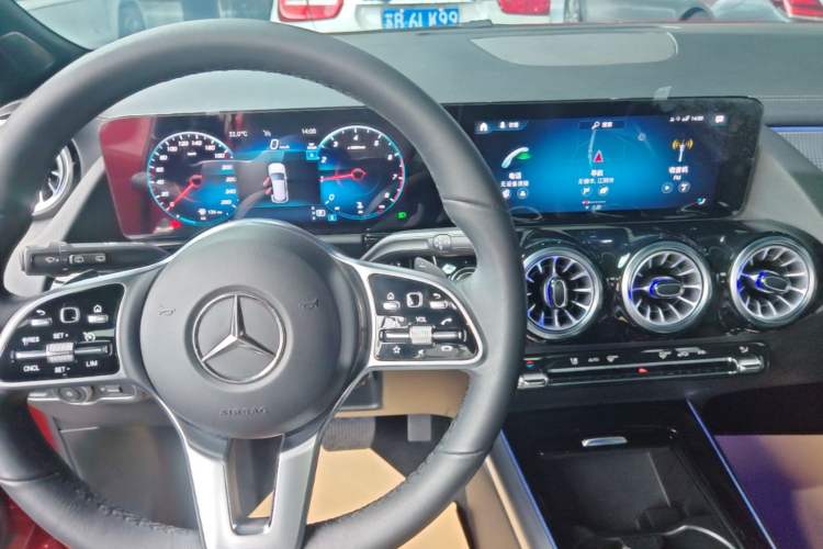 Used Mercedes-Benz GLA 2023 GLA 220 Gear Lever