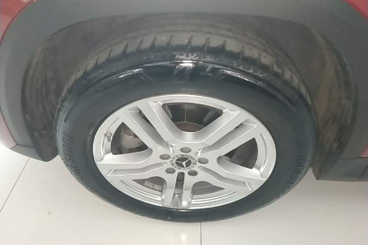Used Mercedes-Benz GLA 2023 GLA 200 Left Front Wheel Hub