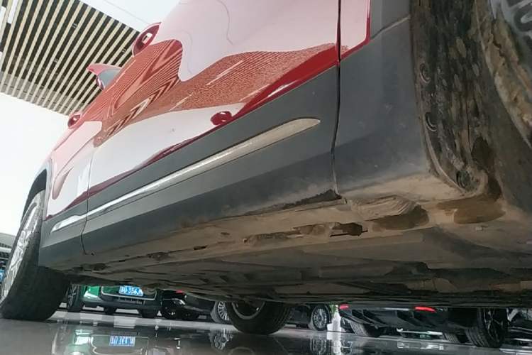 Used Mercedes-Benz GLA 2023 GLA 200 Right Side Sill