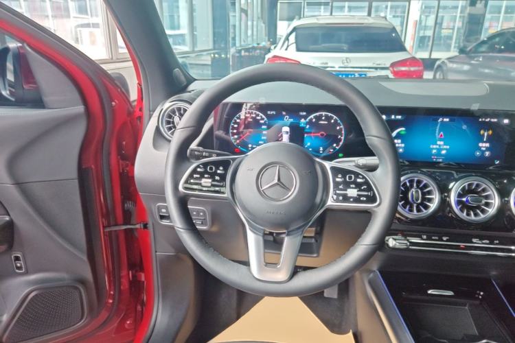 Used Mercedes-Benz GLA 2023 GLA 220 Steering Wheel