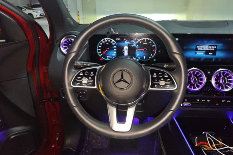 Used Mercedes-Benz GLA 2023 GLA 220 Steering Wheel
