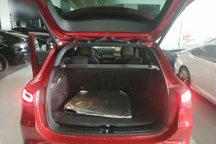 Used Mercedes-Benz GLA 2023 GLA 200 Trunk