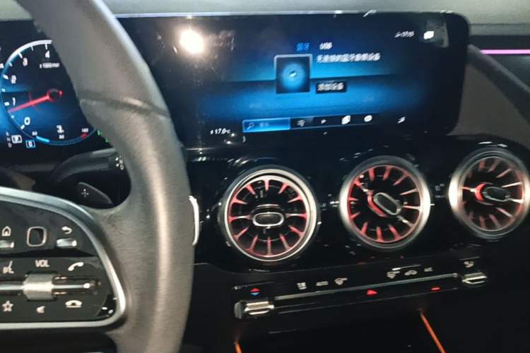 Used Mercedes-Benz GLA 2023 GLA 220 Audio And AC Panel