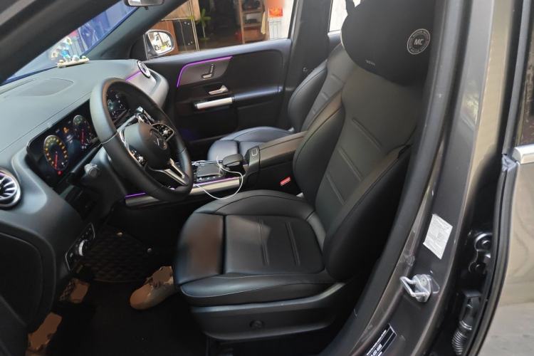 Used Mercedes-Benz GLA 2023 GLA 220 Left Front Seat
