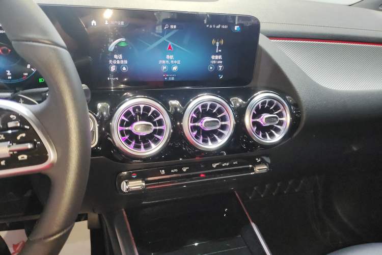 Used Mercedes-Benz GLA 2023 GLA 200 Audio And AC Panel