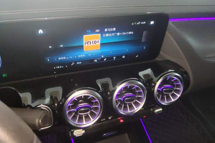 Used Mercedes-Benz GLA 2023 GLA 220 Audio And AC Panel