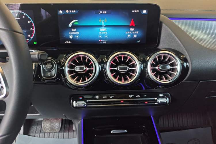 Used Mercedes-Benz GLA 2023 GLA 220 Audio And AC Panel
