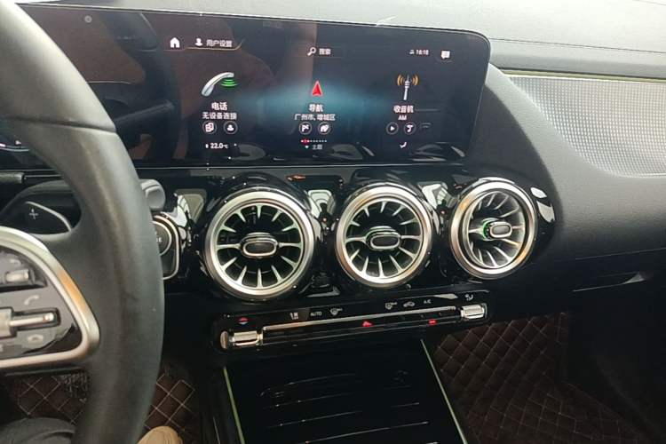 Used Mercedes-Benz GLA 2023 GLA 220 Audio And AC Panel
