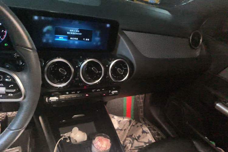 Used Mercedes-Benz GLA 2023 GLA 200 Audio And AC Panel