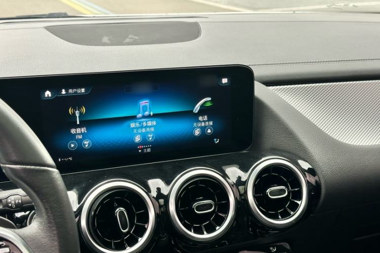 Used Mercedes-Benz GLA 2023 GLA 200 Audio And AC Panel
