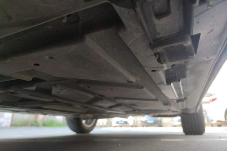 Used Mercedes-Benz GLA 2023 GLA 200 Chassis Front Left
