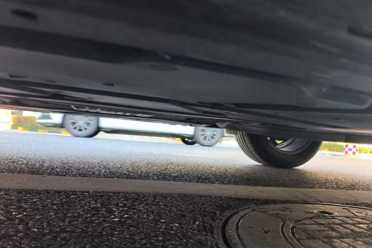 Used Mercedes-Benz GLA 2023 GLA 220 Chassis Rear Left