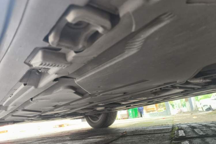 Used Mercedes-Benz GLA 2023 GLA 220 Chassis Rear Left