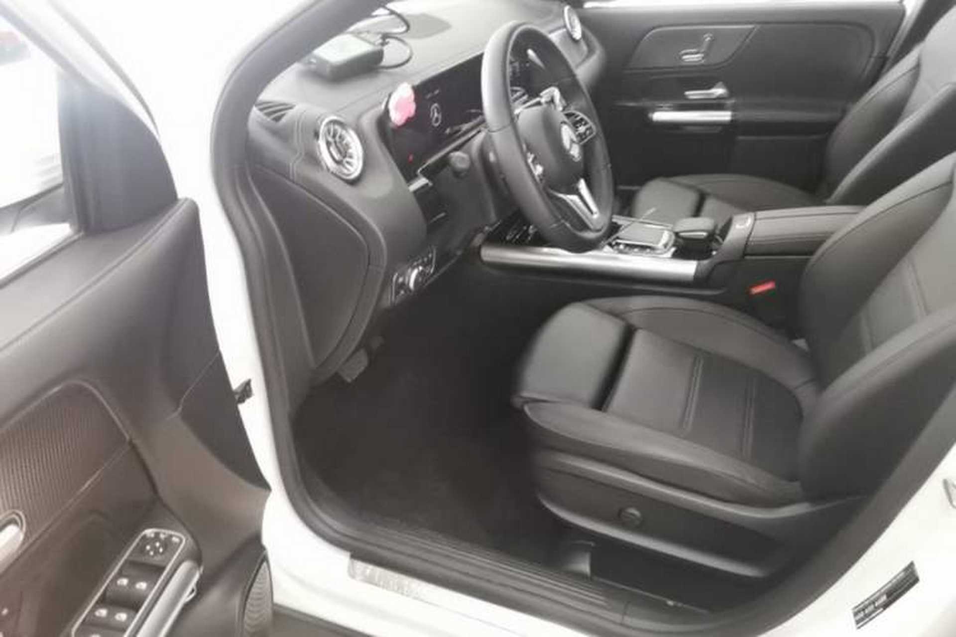 Used Mercedes-Benz GLA 2023 GLA 220 Driver Seat