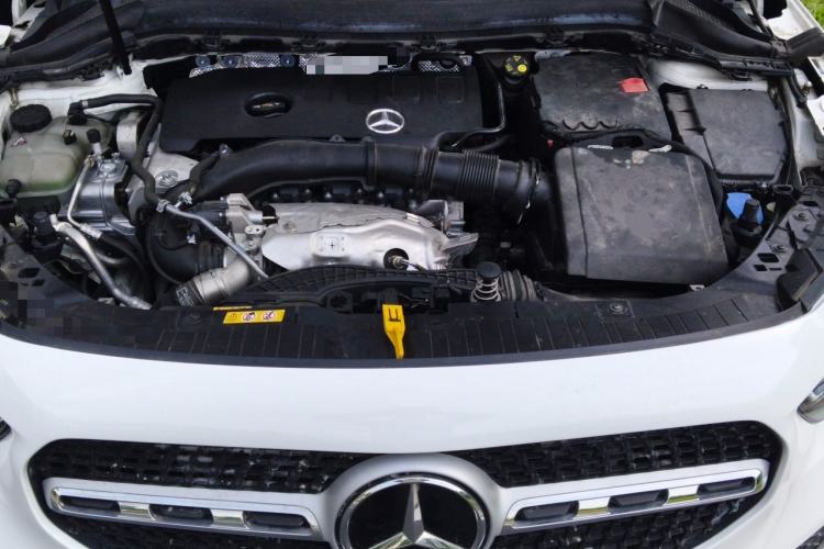 Used Mercedes-Benz GLA 2023 GLA 220 Engine Bay