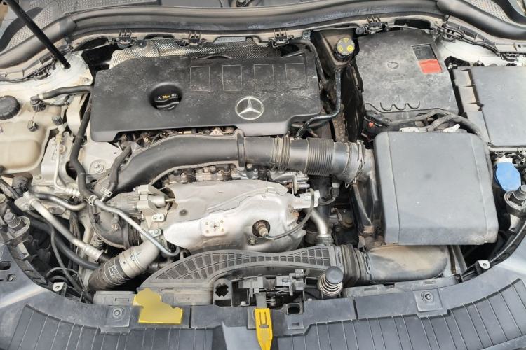 Used Mercedes-Benz GLA 2023 GLA 220 Engine Bay