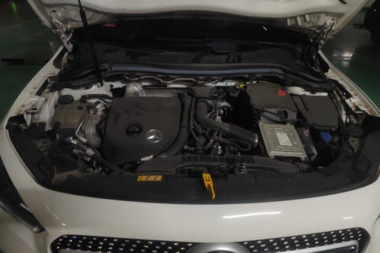 Used Mercedes-Benz GLA 2023 GLA 200 Engine Bay