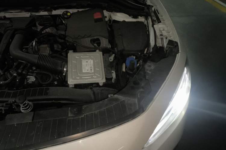 Used Mercedes-Benz GLA 2023 GLA 200 Engine Bay Left