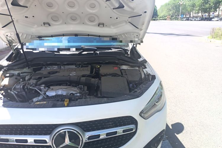 Used Mercedes-Benz GLA 2023 GLA 220 Engine Bay Left