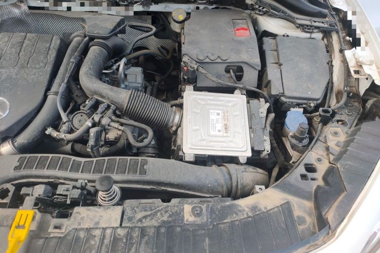Used Mercedes-Benz GLA 2023 GLA 200 Engine Bay Left