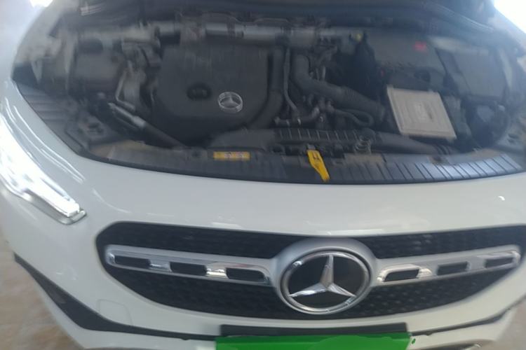 Used Mercedes-Benz GLA 2023 GLA 200 Engine Bay