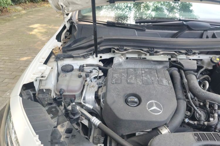 Used Mercedes-Benz GLA 2023 GLA 200 Engine Bay Right