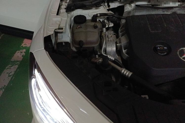 Used Mercedes-Benz GLA 2023 GLA 200 Engine Bay Right