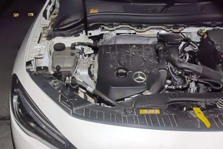 Used Mercedes-Benz GLA 2023 GLA 200 Engine Bay Right