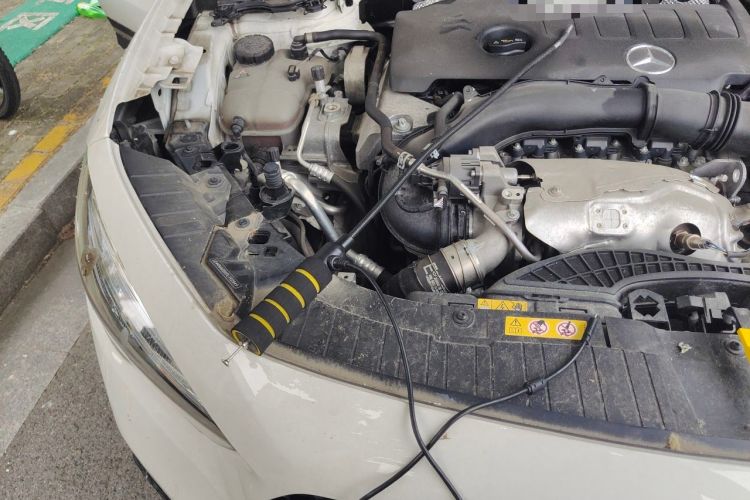 Used Mercedes-Benz GLA 2023 GLA 220 Engine Bay Right