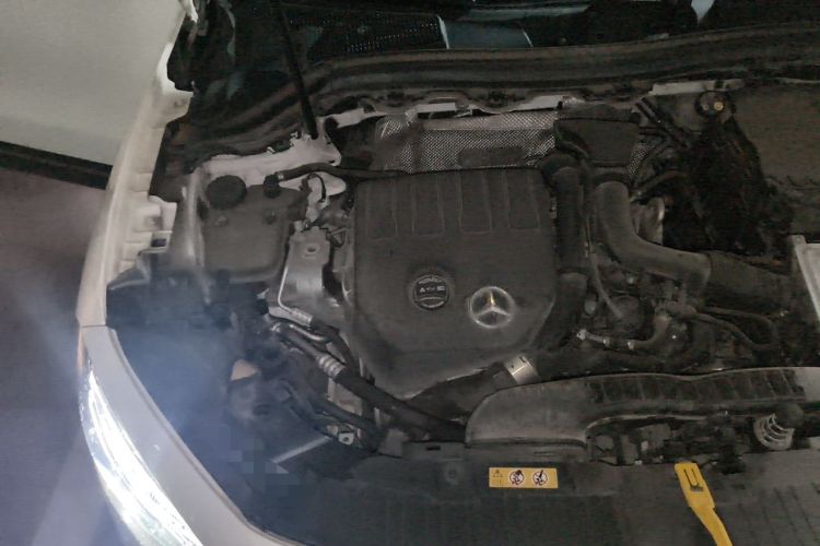 Used Mercedes-Benz GLA 2023 GLA 200 Engine Bay Right